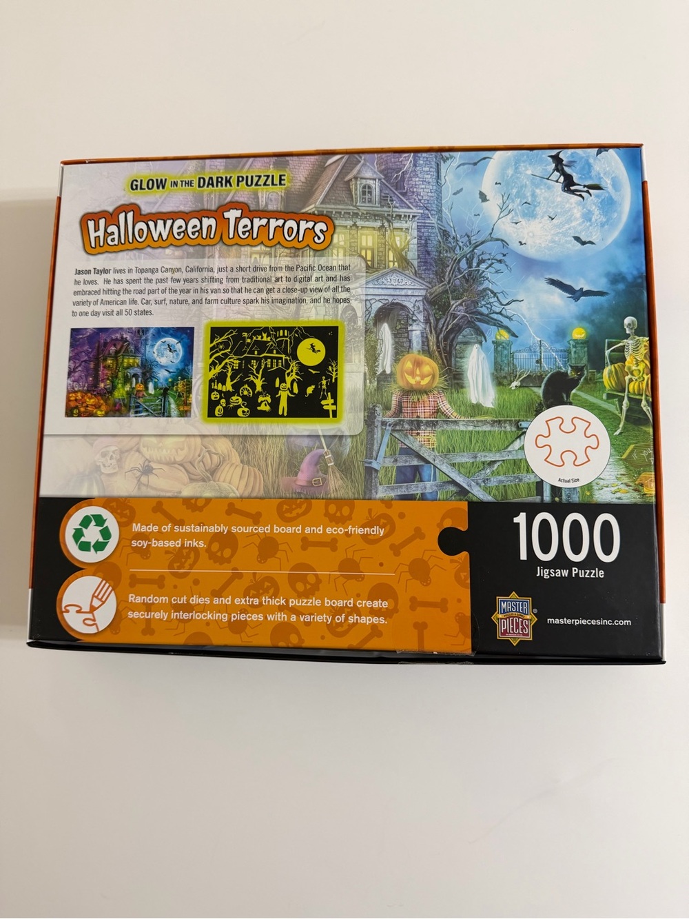 1000 pc MasterPieces Glow in the Dark Halloween Terrors Jigsaw Puzzle - Picture 3 of 4